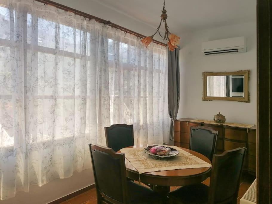 Μονοκατοικία Με Θέα Τη Χώρα سكيروس المظهر الخارجي الصورة